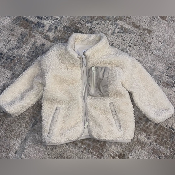 Gap Baby Sherpa jacket size 12-18 months - Picture 1 of 3